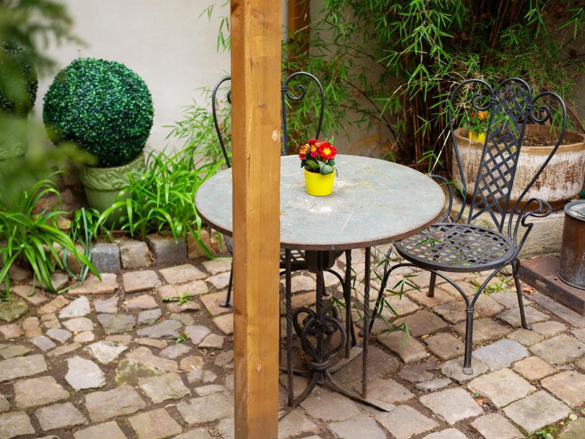 Romantic Nest Under Prague Castle Екстер'єр фото